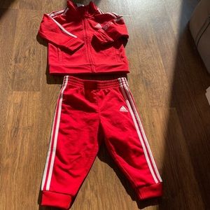 Unisex Adidas track outfit